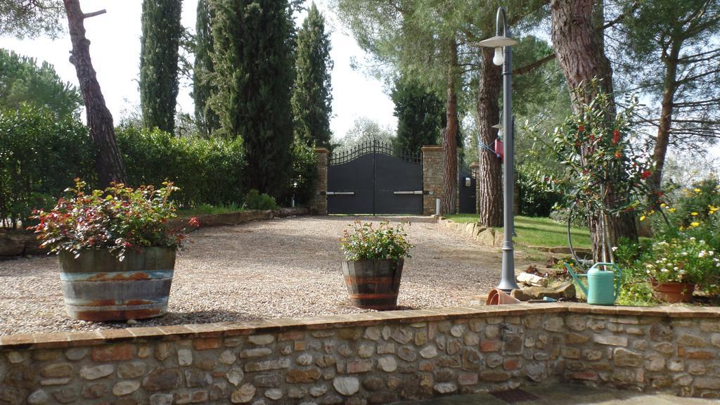 Il Fienile Holiday Home Le Fornacette エクステリア 写真
